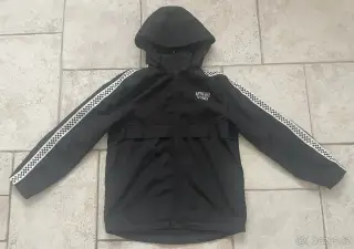 Černá přechodová bunda, zn. H&M, vel. 146