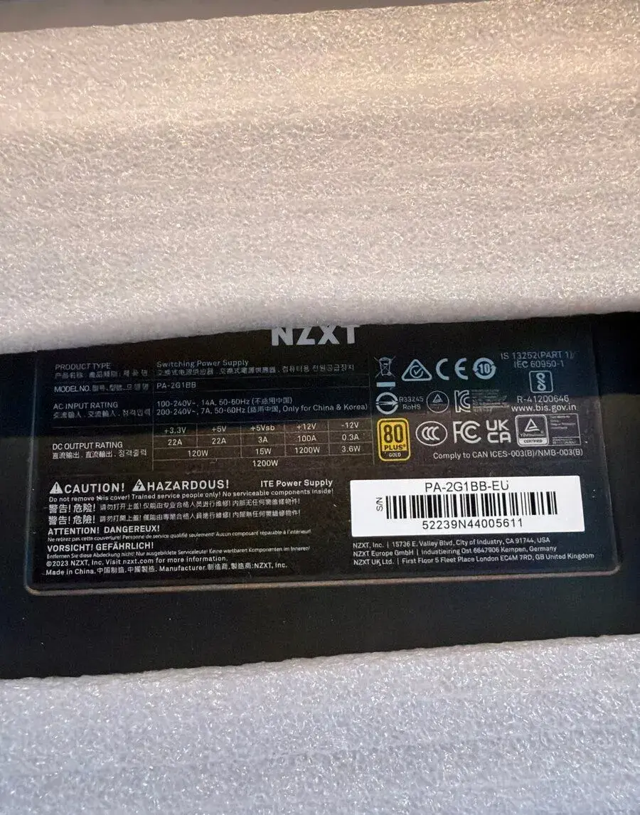 NZXT C1200 Gold 1200 W – ATX 3.1, modulární PC zdroj