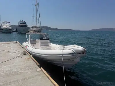 Selva 800, motor 2x Yamaha 200HP