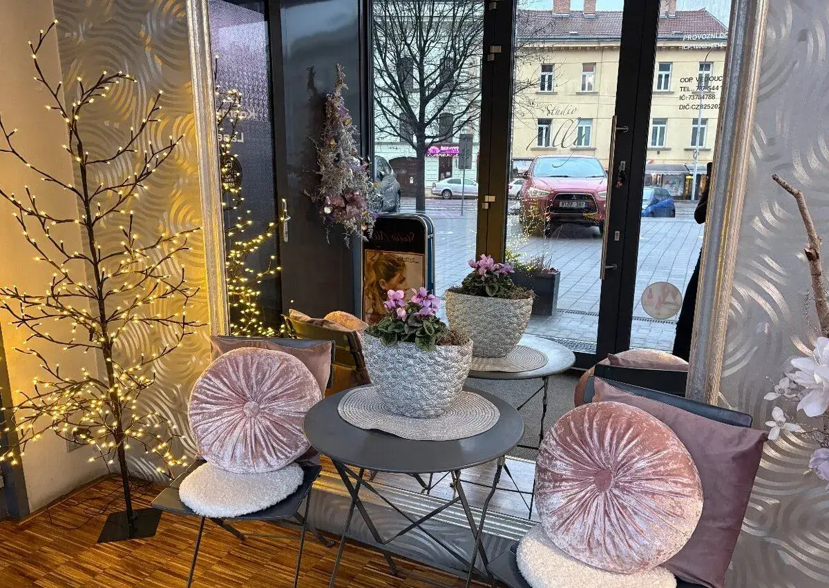 Přijmu kadeřnici/ kadeřníka barbera na ŽL