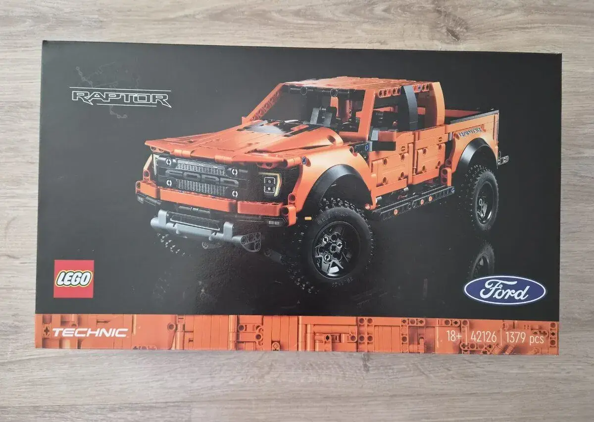 Nove lego technic RAPTOR 42126