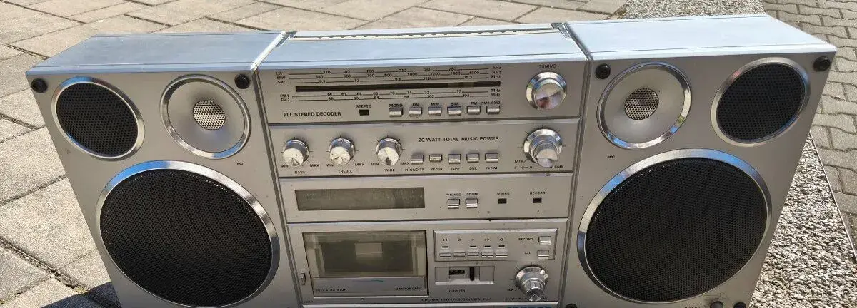 Radiomagnetofon K 304 Condor