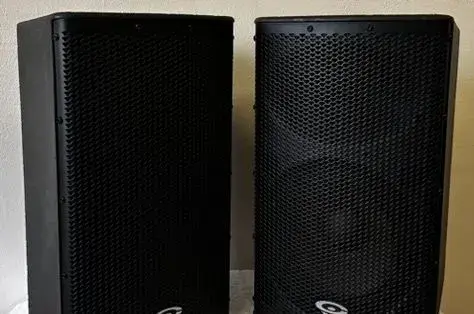 Aktivní reproboxy Cerwin-Vega P1000X (pár 2x 1000W)