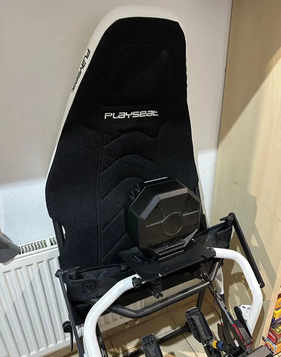 Playseat Challenge DD + Thrustmaster T598