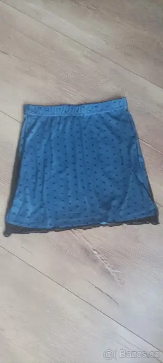 Dámská / dívčí sukně vel S