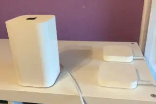 Apple AirPort Extreme A1521 + 2× AirPort Express A1392