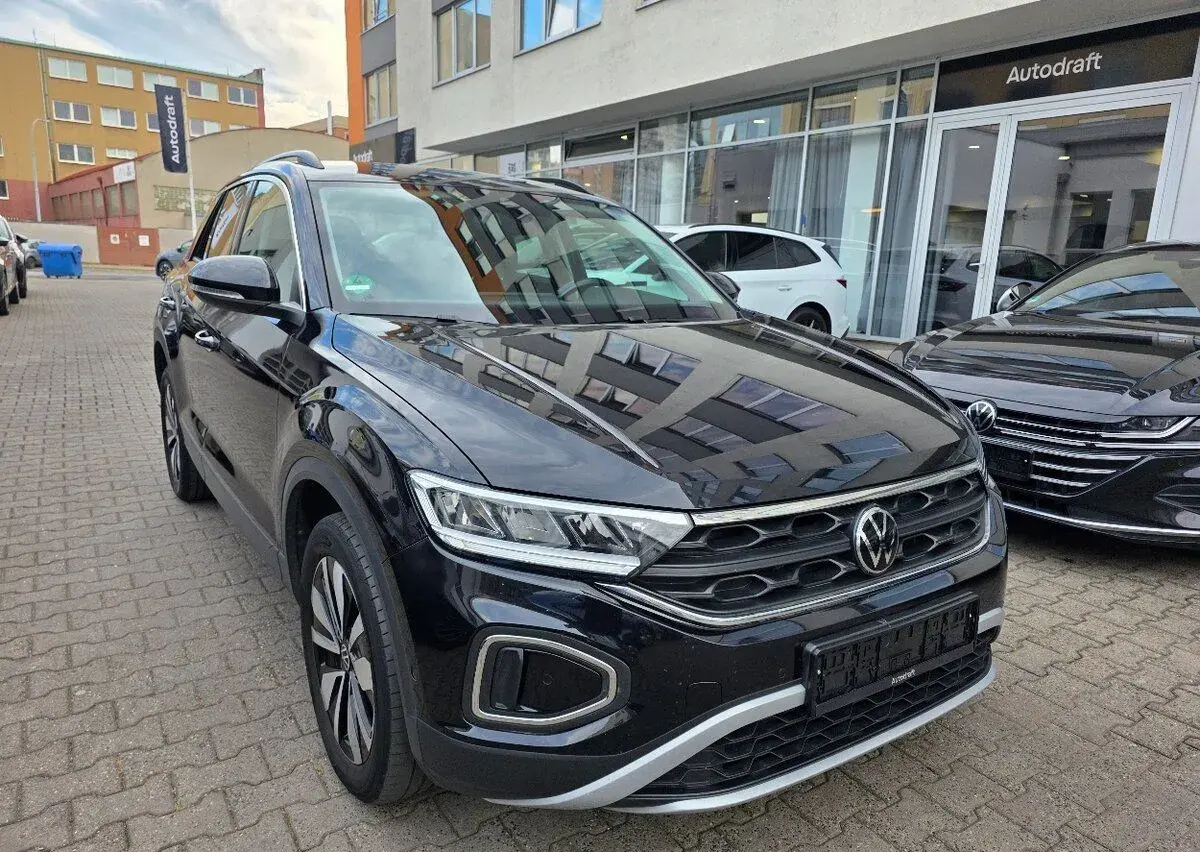 Volkswagen T-Roc – 2023, 159 609 km