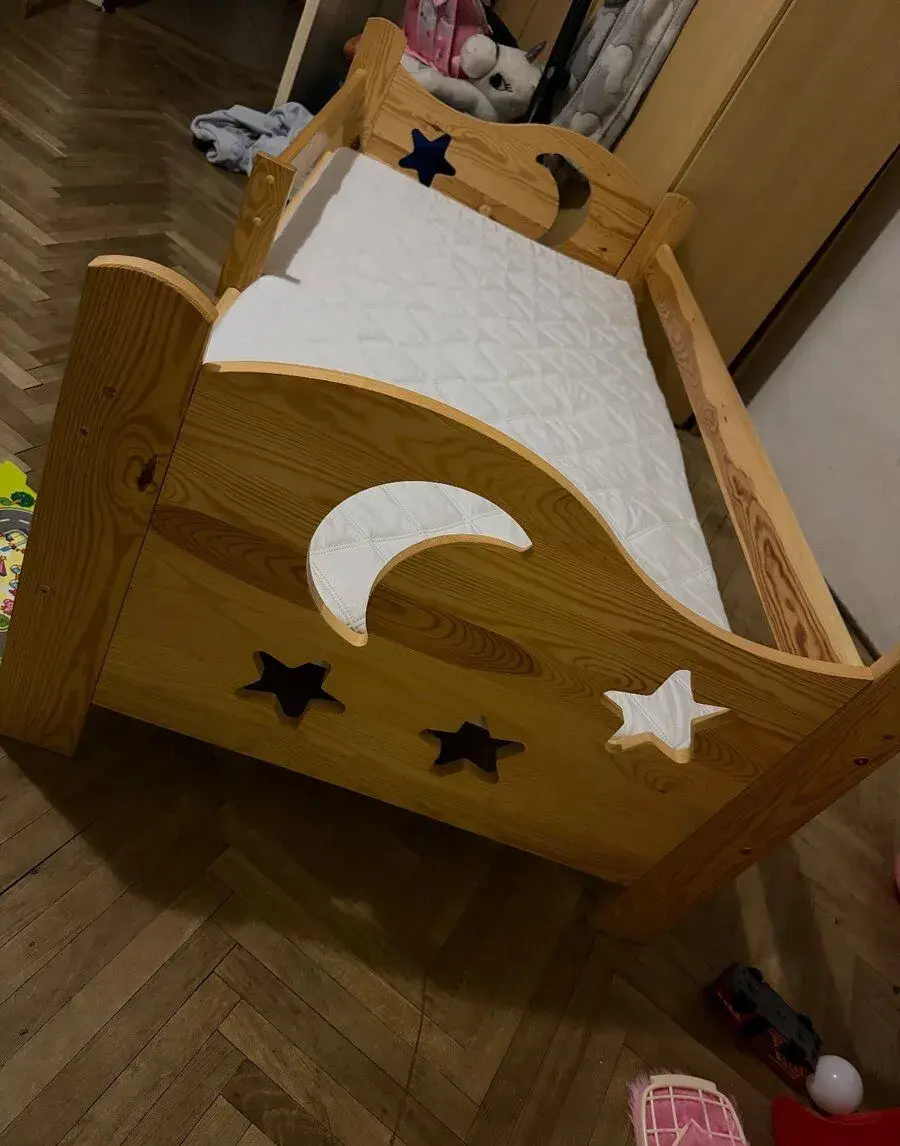 Dětská postel z masivu 16585+ čistá matrace+ rošt