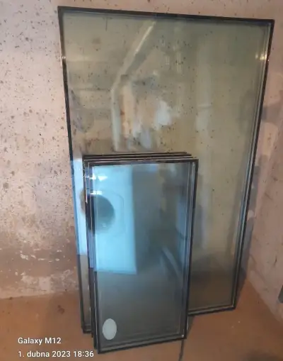 Zdvojená determální skla