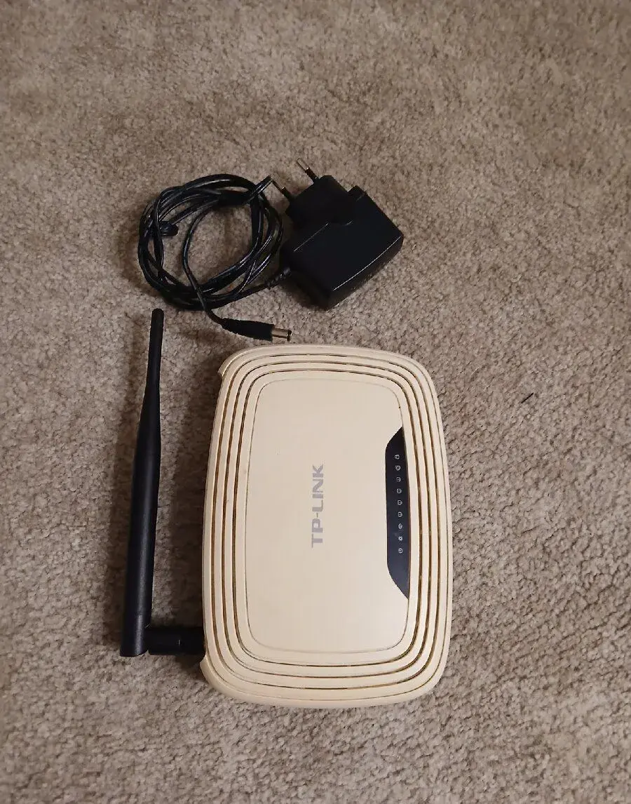 Router TP-link plně funkční