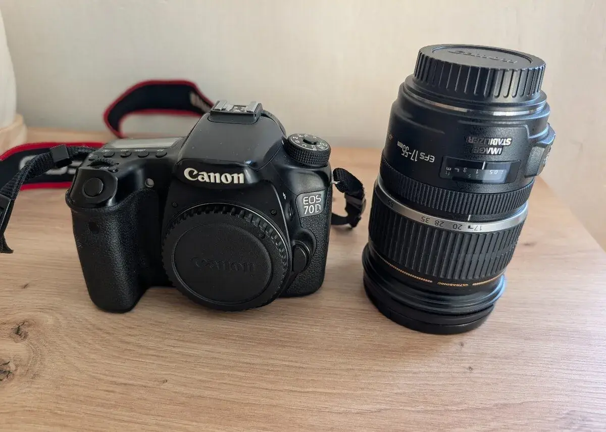 Canon EOS 70D + Canon EF-S 17-55 F2.8