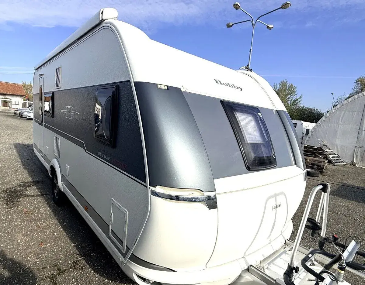 Hobby 560 KMFe, PALANDY, KLIMA, MARKÝZA, ALDE, NOSIČ KOL 2 X