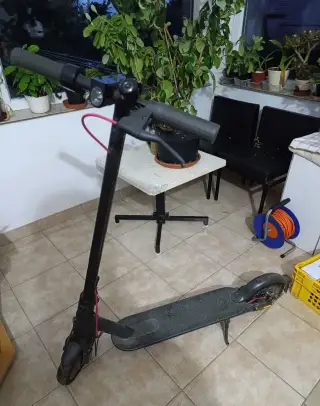 Elektro koloběžka - Xiaomi