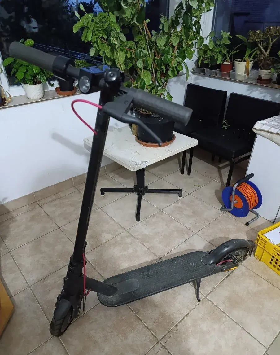 Elektro koloběžka - Xiaomi