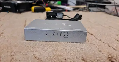 Zyxel ES-105A v3 – 5portový ethernet switch 10/100 Mb/s