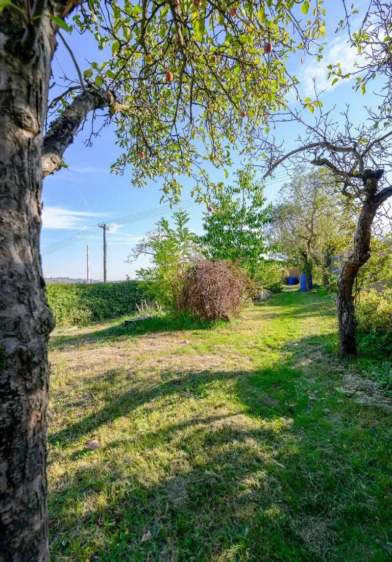 Zahradu / pozemek 850 m² v Brně-Lesné s krásným výhle