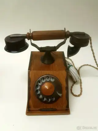 "Tesla" telefon starožitný