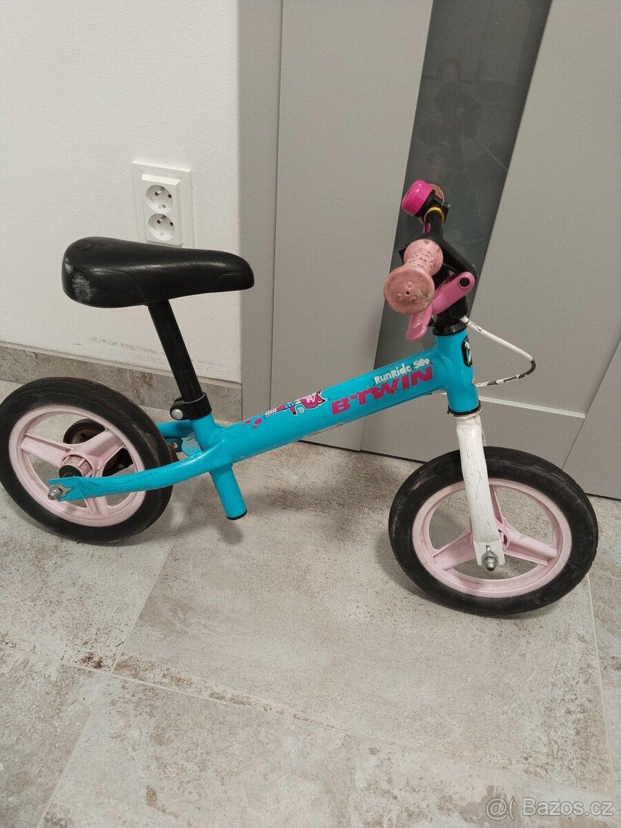 Odrážedlo BTWIN RUNRIDE 500