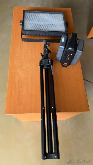 Profesionální studiové světlo - Lupoled 1120 DMX - Italy
