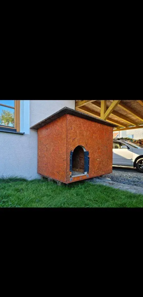 Zateplenou psí boudu