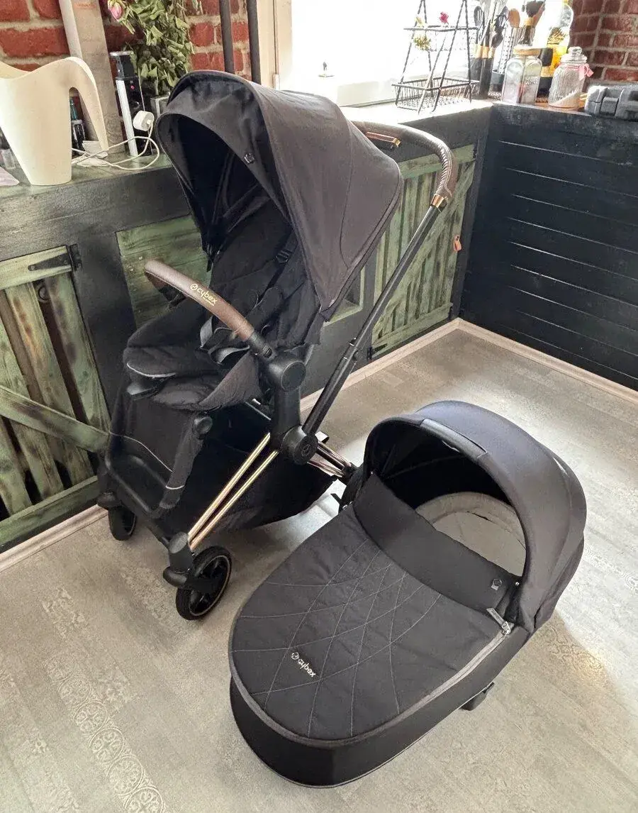 Cybex PRIAM