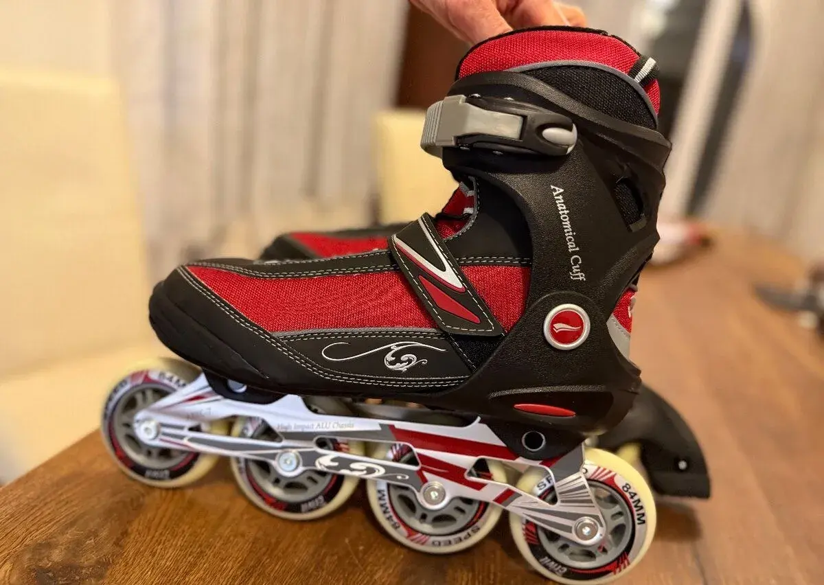 Nové nepoužité dámské inline brusle Crivit vel. 40