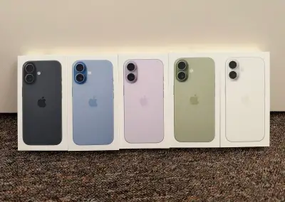 Apple iPhone 17 256gb. Nove, CZ distribuce. 2r zaruka
