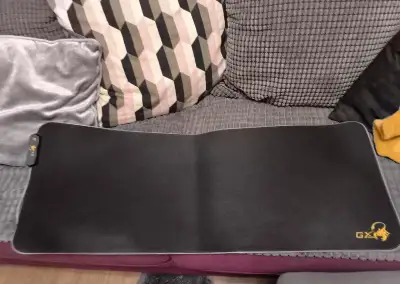 Podložka pod myš a klávesnici