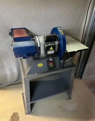 Kombinovaná bruska Holzkraft BTS 200