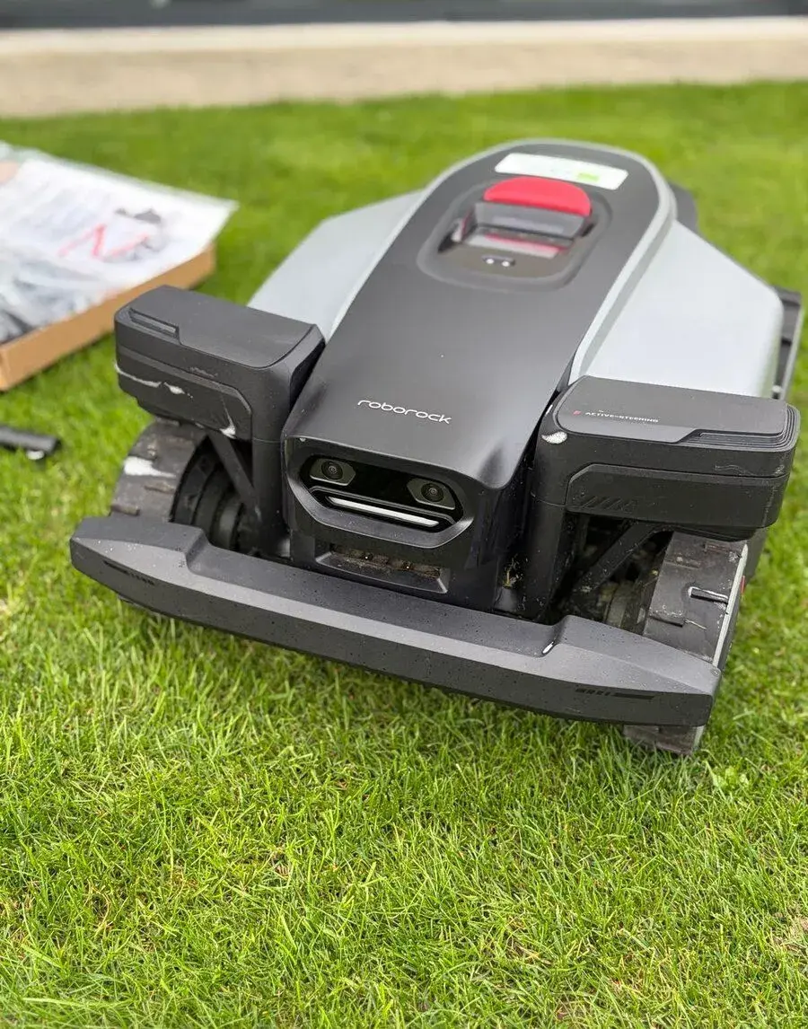 Robotická sekačka Roborock RockMow Z115