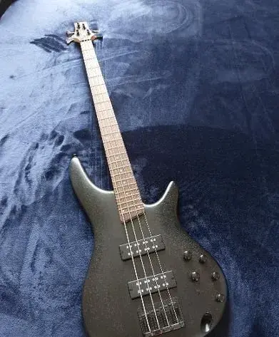 Baskytara IBANEZ 300EB SDGR.