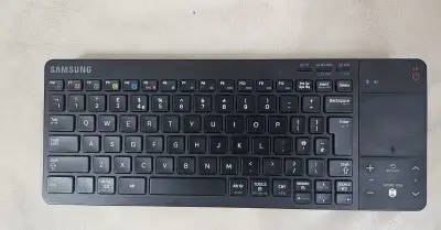 Bluetooth klávesnice k TV Samsung