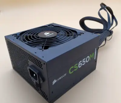 PC zdroj Corsair CS650M Gold