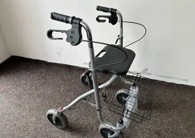 Chodítko pro seniory - rolátor