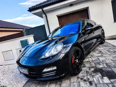 Porsche Panamera – 2010, 265 000 km