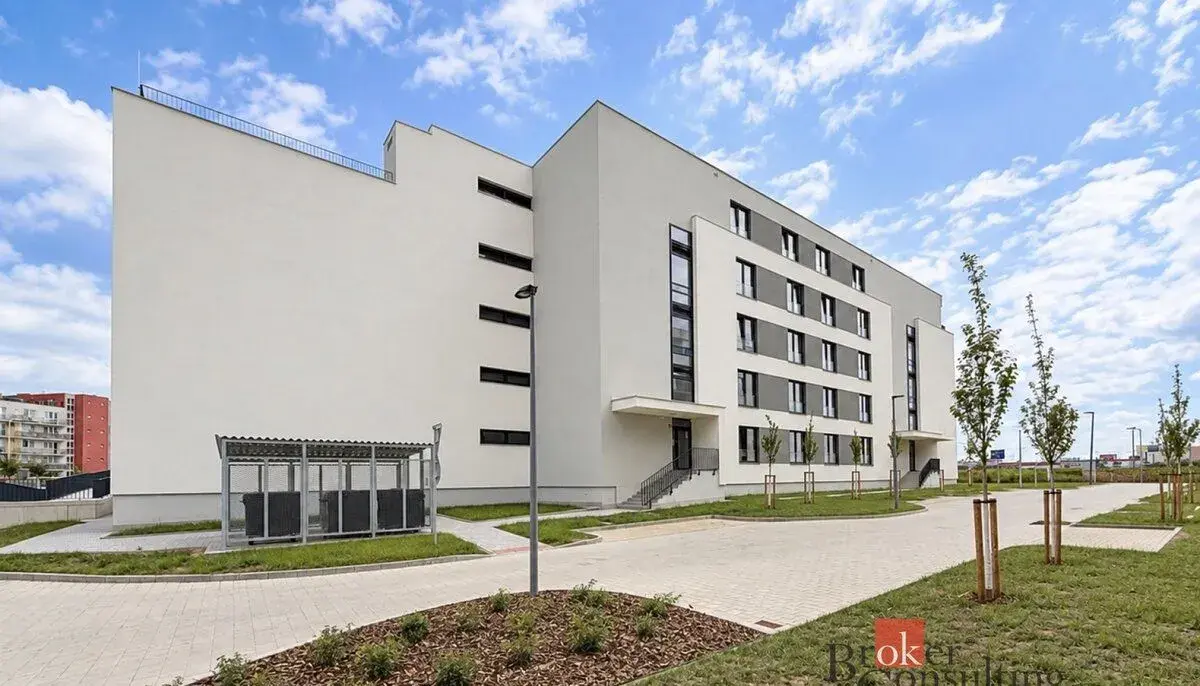 Prodej, byty/2+kk, 59 m2, Železná 3068/20, Jižní Předměstí,