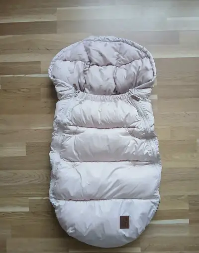 Fusak Olaf ze syntetického peří
