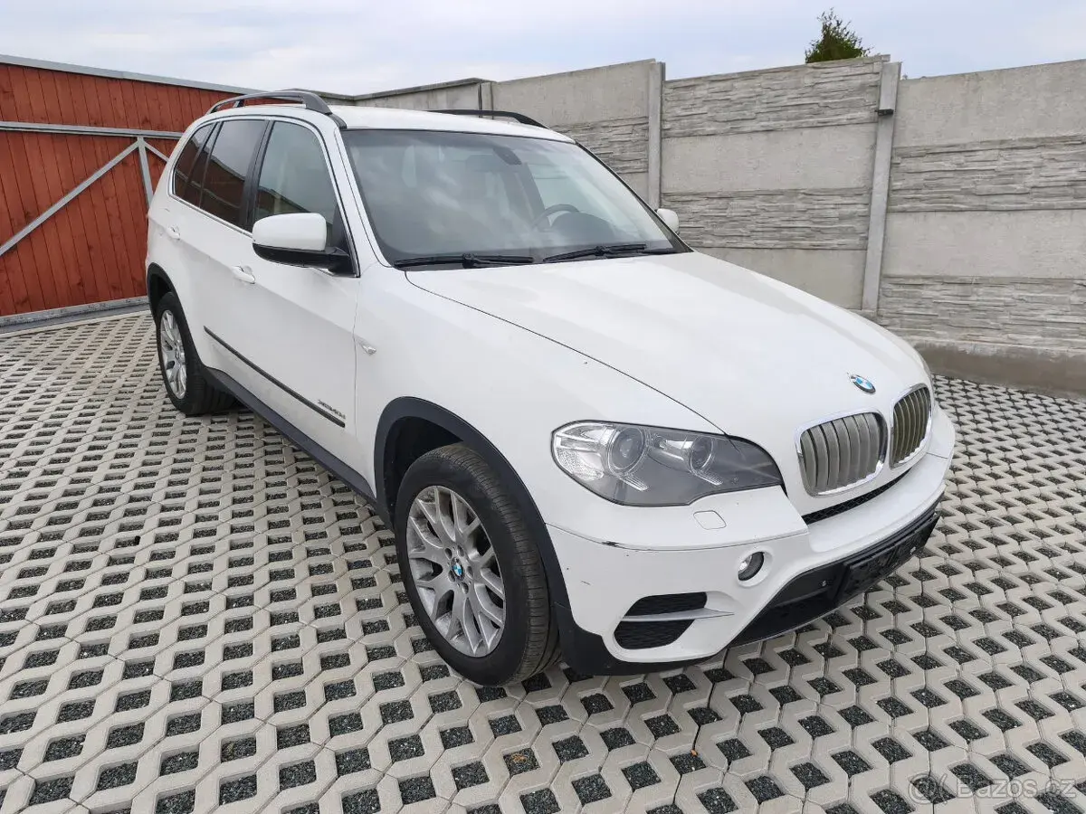 BMW e70