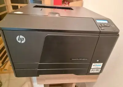 Barevná tiskárna HP LaserJet Pro 200 color