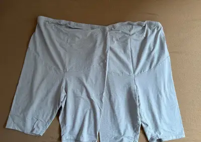 2x těhotenské kraťasy béžové H&M