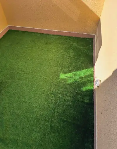 koberec umělá tráva na balkon na terasu