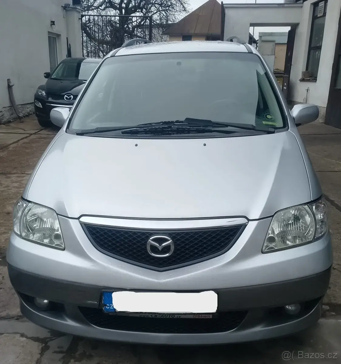 Mazda – 2002, 10 000 km