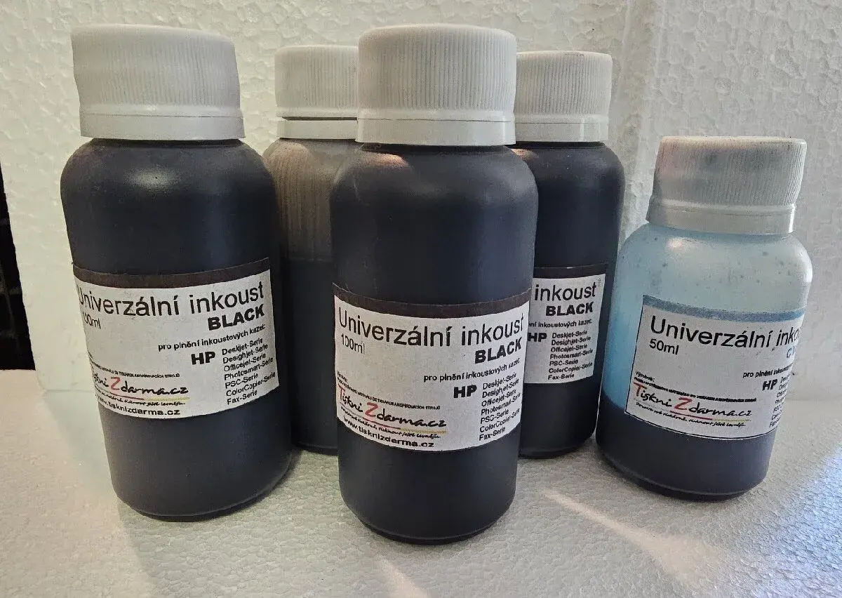 65% sleva - HP toner černý k doplnění 380 ml a trochu modrý