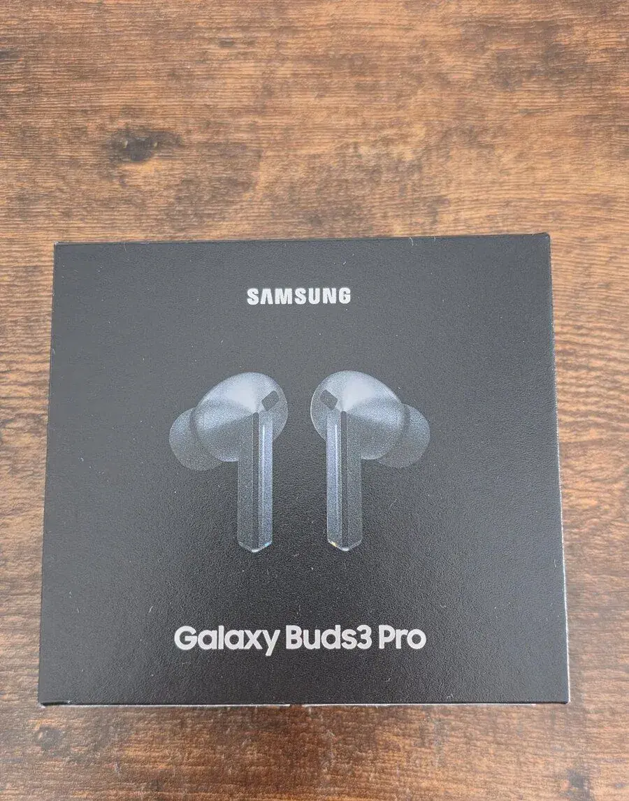 Samsung Galaxy Buds 3 Pro - stříbrné