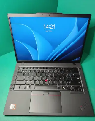 Lenovo Thinkpad T14 gen 2 | R7 • 32GB RAM • 512GB SSD